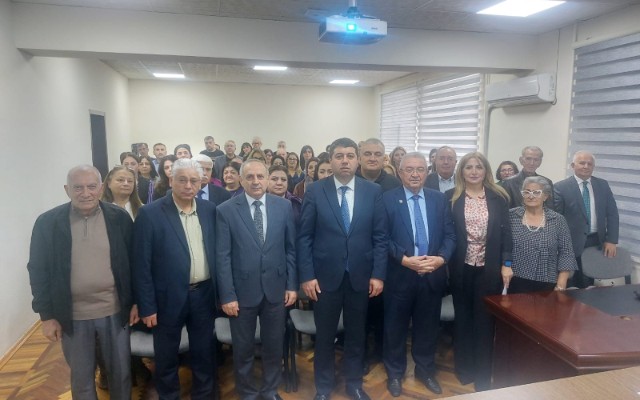 YAP Yasamal rayon təşkilatının müşavirəsi keçirildi - FOTOLAR