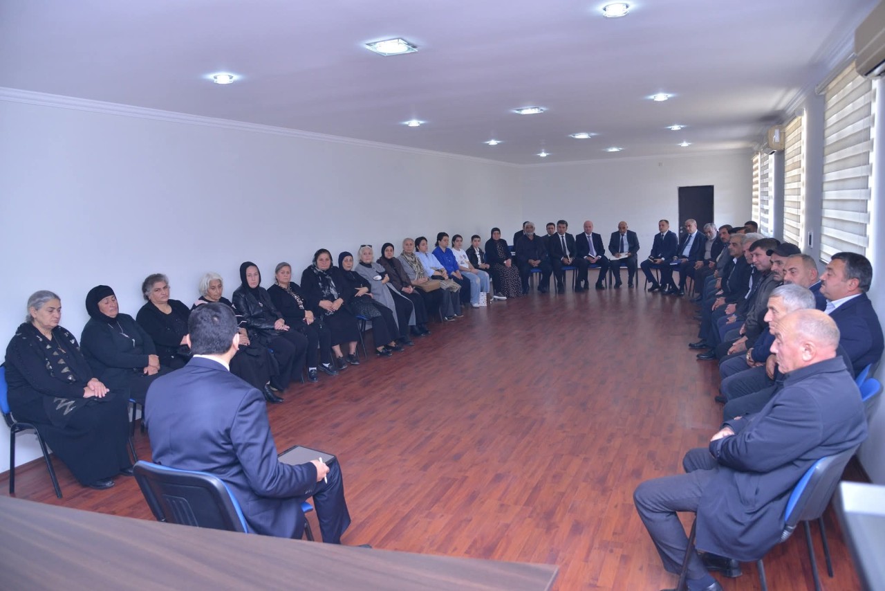 Qaradağ RİH-də şəhid ailələri ilə görüş keçirildi - FOTOLAR