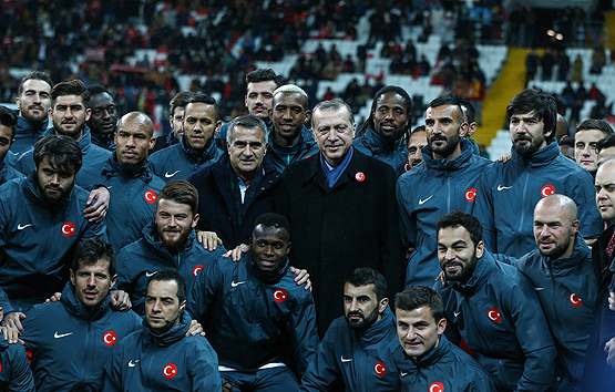 Futbol oyununda şəhidlər anıldı - FOTO