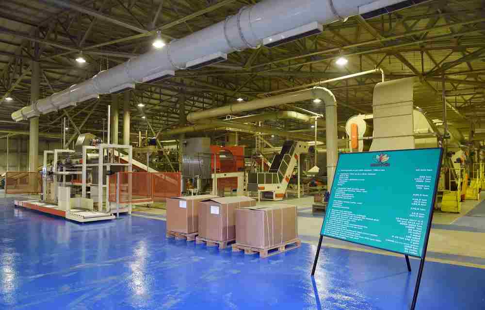 İlham Əliyev qızılgül becərənlərlə görüşdü -   FOTOLAR