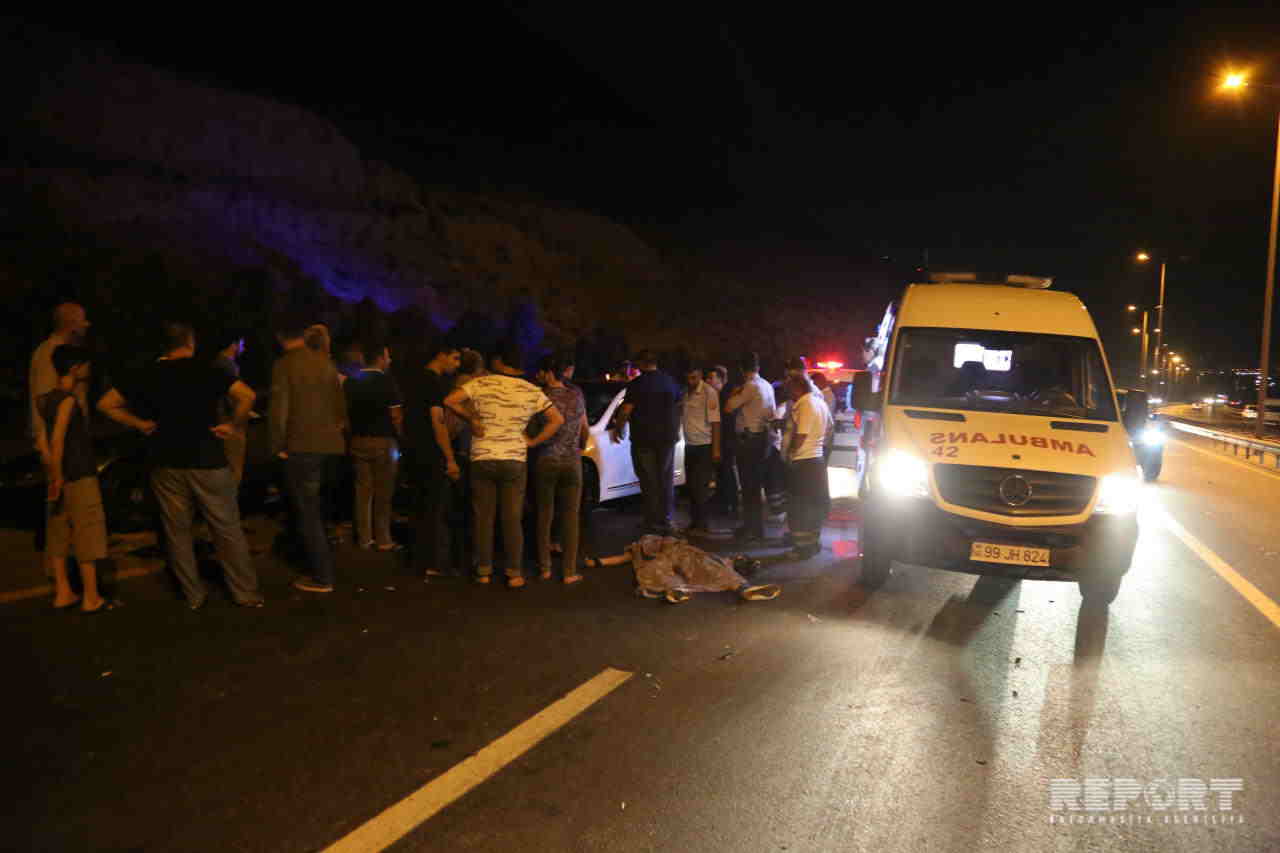 BMW yolu keçən iki velosipedçini vurdu -  yığma komandasının keçmiş üzvü öldü (FOTO-YENİLƏNİB)