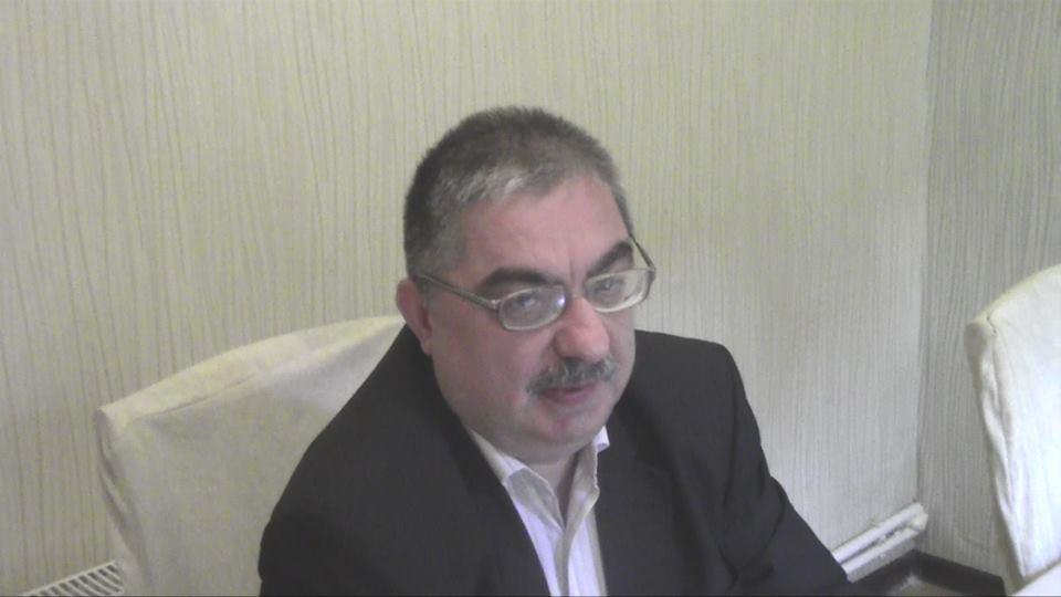 Məşhur aktyor illər sonra üzə çıxdı:  Qızım xəstədir, ailəmi dolandıra bilmirəm - FOTO