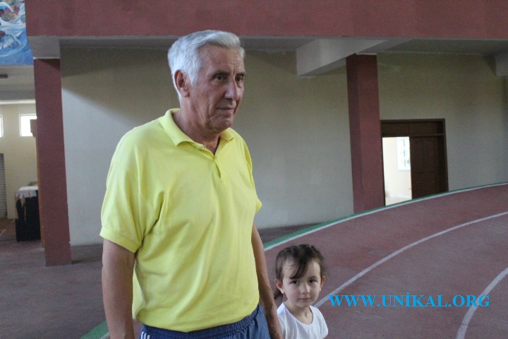 Ramil Quliyevi təbrik etməyəcəm... â€“  İdmançının ilk MƏŞQÇİSİ (FOTOLAR)