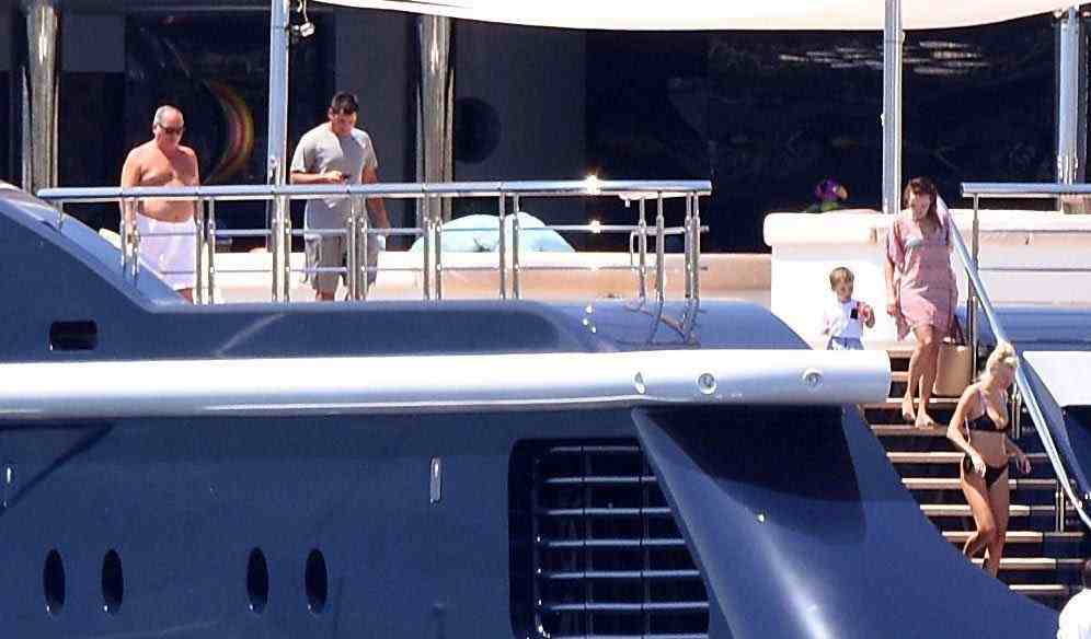 Milyarder Fərhad Əhmədovun lüks yaxta   GƏZİNTİSİ - FOTO