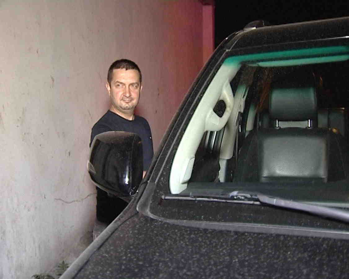 Bakıda sürücü yol polisinə hücum çəkdi -  FOTOLAR
