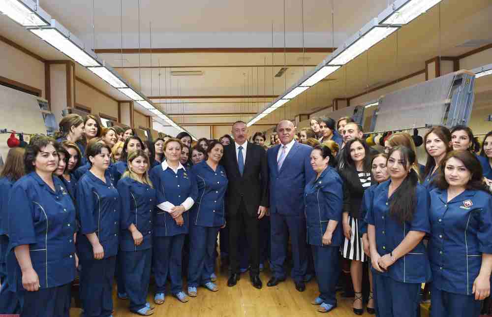 Mən də sizi çox istəyirəm -   Prezidentlə xalçaçılar arasında maraqlı DİALOQ