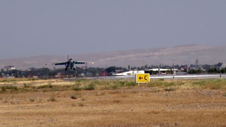 Hücum təyyarələri    Naxçıvanda (FOTO-VİDEO)
