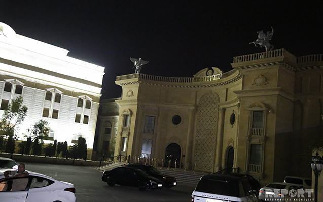 İzzət Bağırov restorandakı davadan DANIŞDI:   Onu da vurublar, zədə alıb (FOTO)