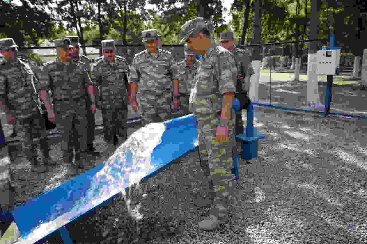 Zakir Həsənov ÖN CƏBHƏDƏ   döyüş hazırlığı səviyyəsini YOXLADI (FOTOLAR)