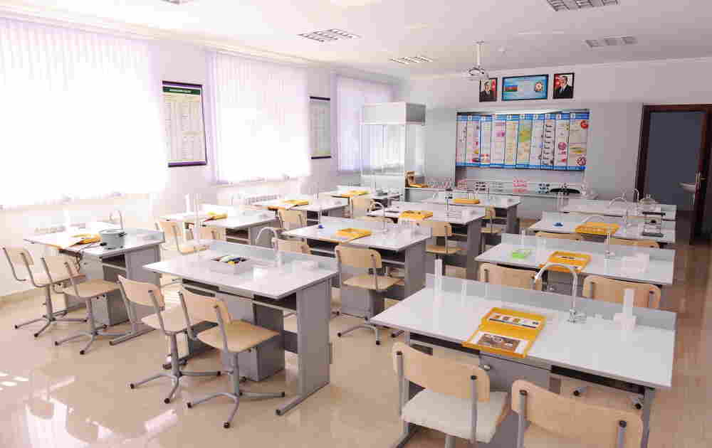 İlham Əliyev 10 saylı orta məktəbdə -   FOTOLAR