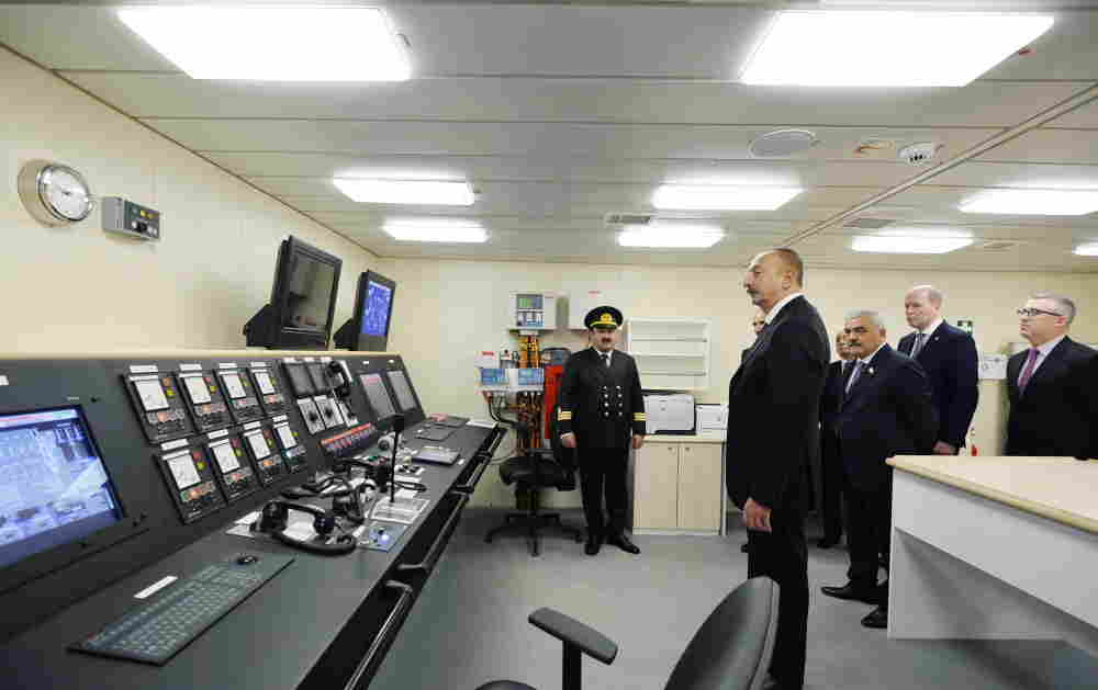 İlham Əliyev   Xankəndi gəmisində (FOTOLAR-YENİLƏNİB)