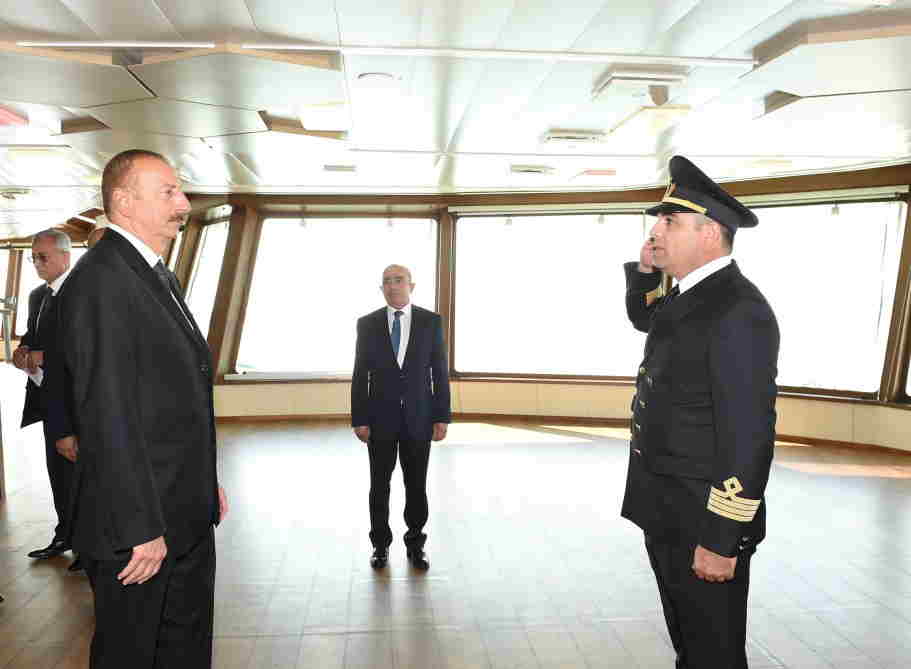 İlham Əliyev   Xankəndi gəmisində (FOTOLAR-YENİLƏNİB)
