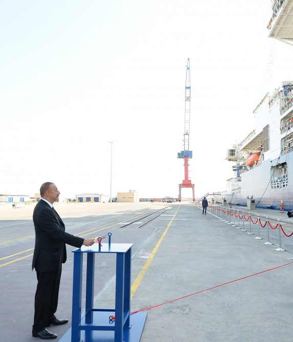 İlham Əliyev   Xankəndi gəmisində (FOTOLAR-YENİLƏNİB)