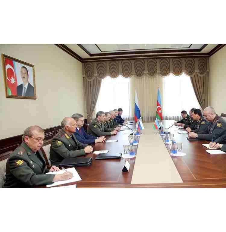 Nəcməddin Sadıkov Valeri Gerasimovla görüşdü -   FOTO