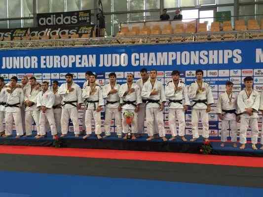 Cüdoçularımız Avropa çempionatının  QALİBİ OLDULAR - FOTO