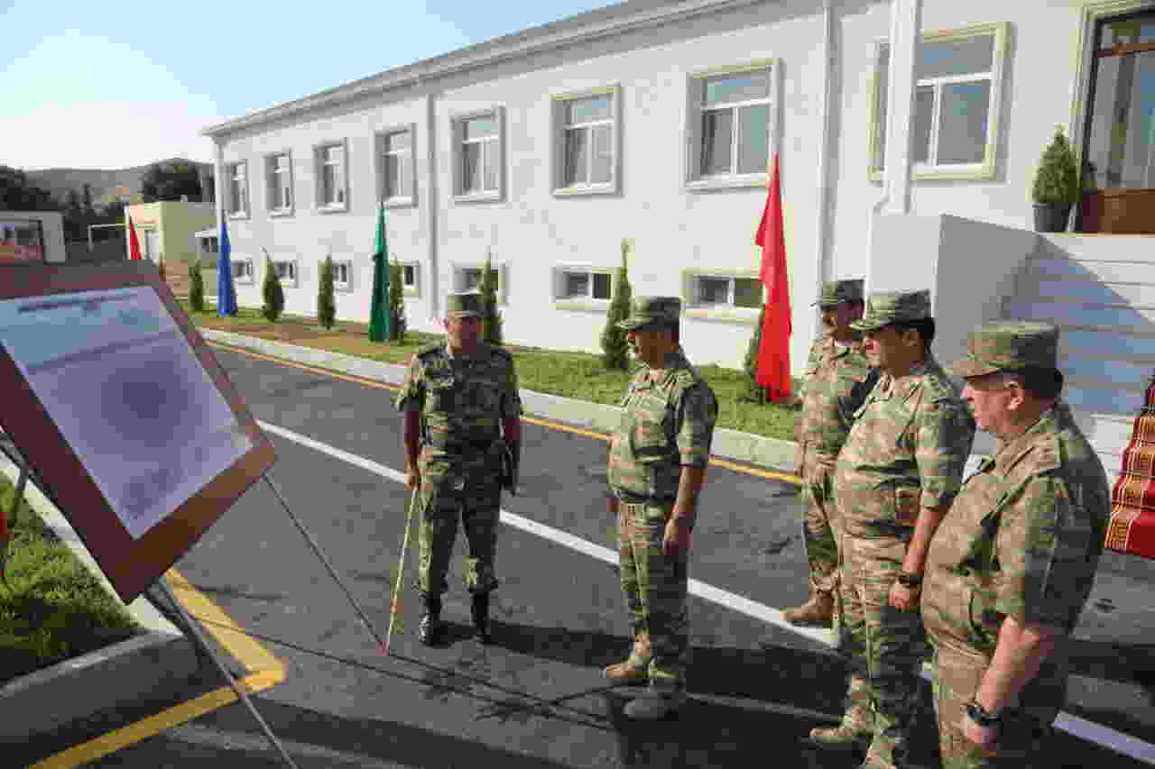 Zakir Həsənov    TAPŞIRIQ VERDİ - FOTOLAR