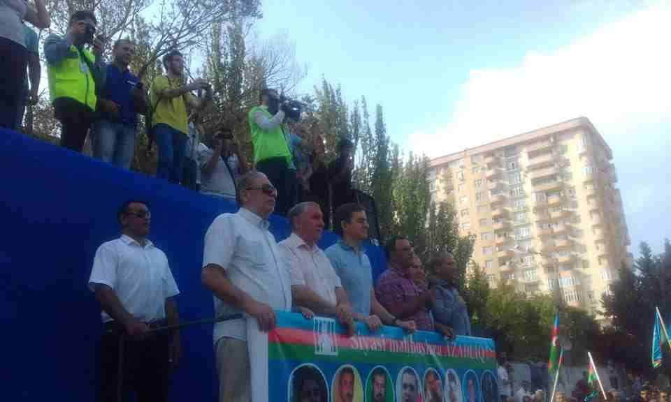 Mitinq başa çatdı,  növbəti mitinq isə... - FOTOLAR(YENİLƏNİB)
