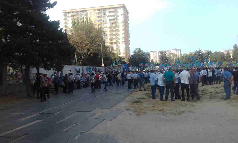 Mitinq başa çatdı,  növbəti mitinq isə... - FOTOLAR(YENİLƏNİB)