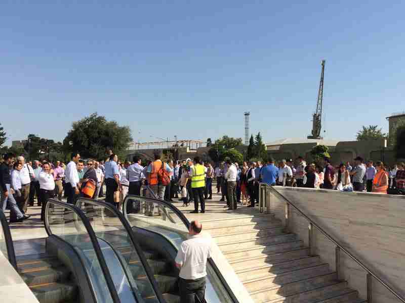 BP-nin Bakı ofisində   YANÄžIN OLDU -  İşçilər təxliyə edildi (FOTO)