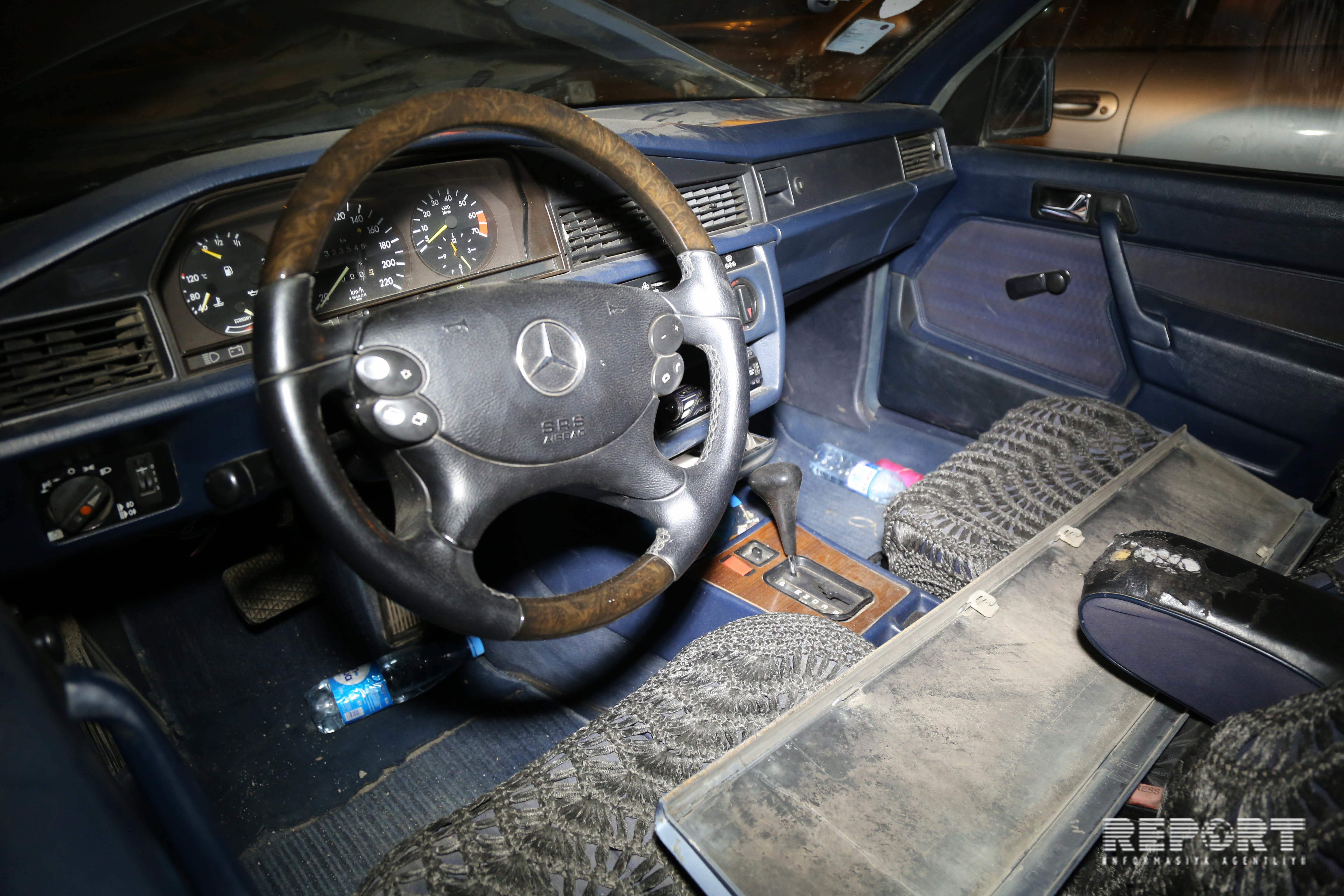 Mercedes yük avtomobilinə   ÇIRPILDI -  Bakıda