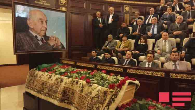 Lütfi Zadə ilə vida mərasimi    başa çatdı (YENİLƏNİB)