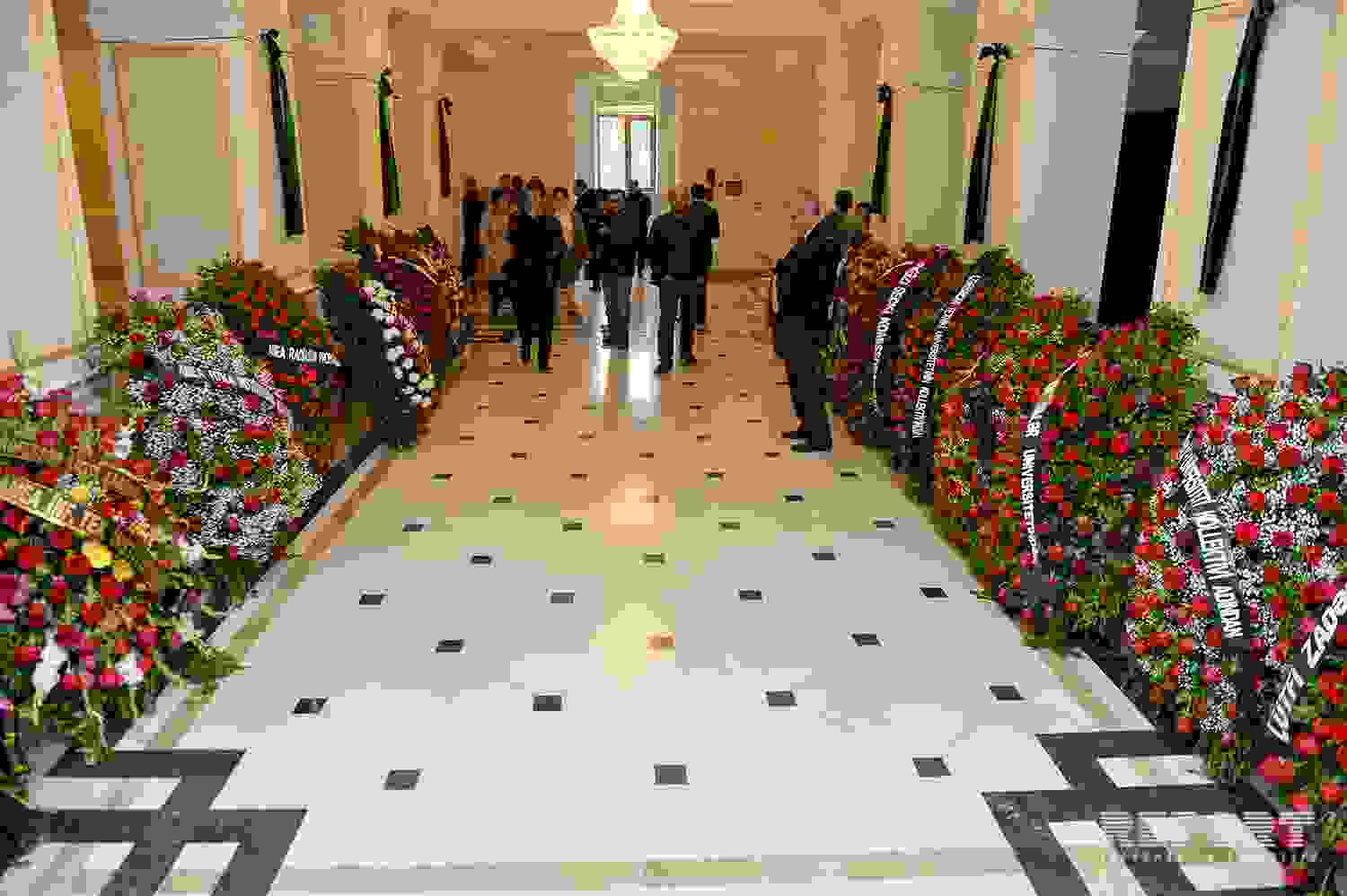 Lütfi Zadə ilə vida mərasimi    başa çatdı (YENİLƏNİB)