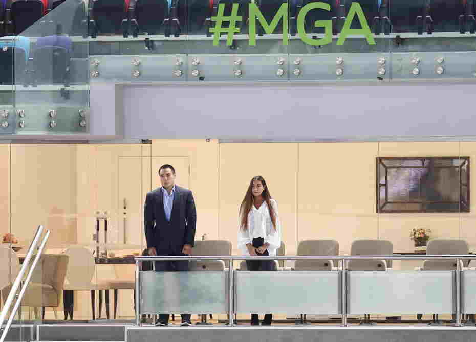 Prezident millimizin oyununu izlədi - VİDEO + FOTO