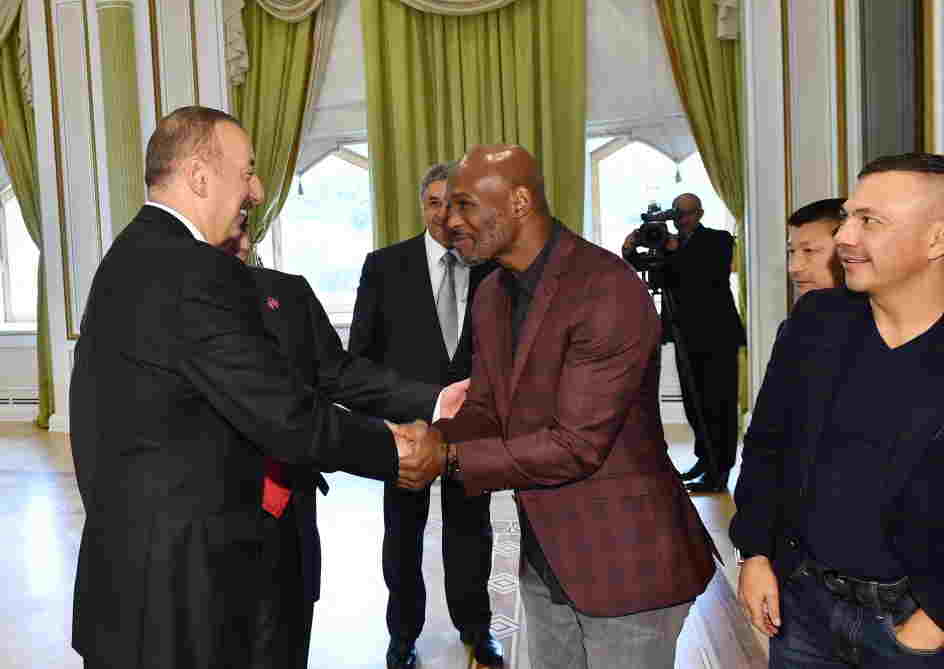 Prezident boksçuları   qəbul etdi (YENİLƏNİB)
