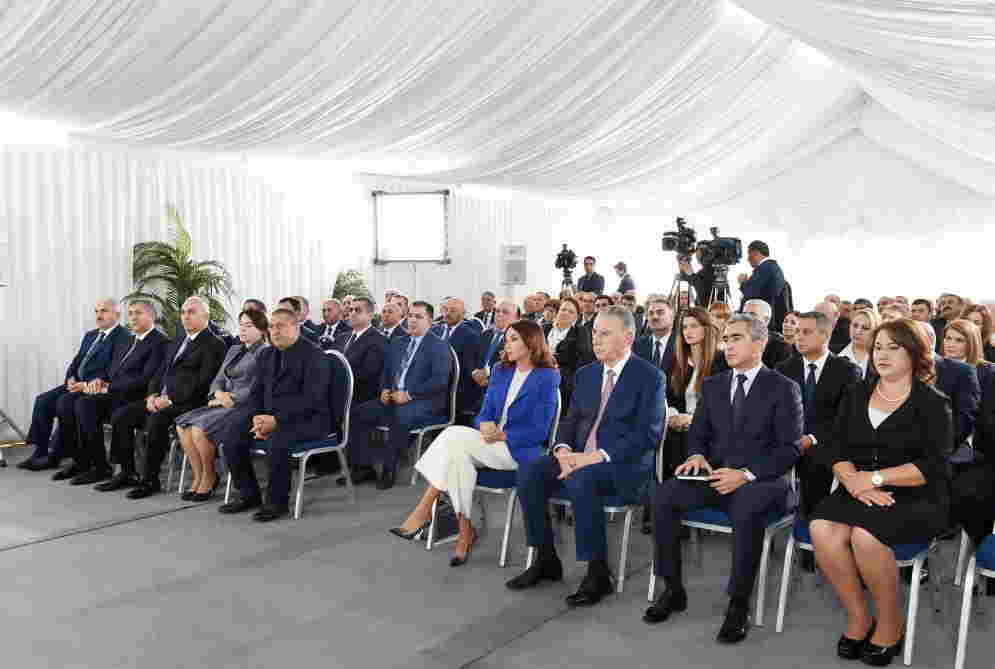 Mehriban Əliyeva:  Azərbaycan bu gün inkişaf və tərəqqi yolu ilə gedir - FOTO