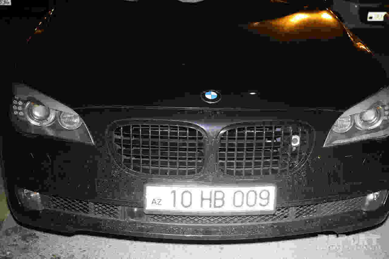 İsgəndər Cavadovun oğlu BMW ilə   avtoxuliqanlıq etdi - FOTOLAR