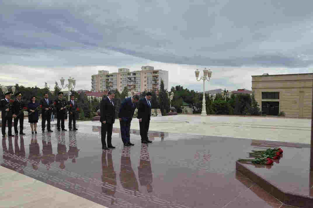Qaradağ İcra Hakimiyyəti hesabat verdi -   FOTO