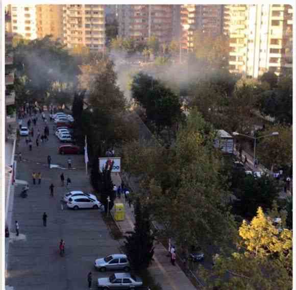 Polis avtomobili partladıldı -  12 polis yaralandı - FOTO
