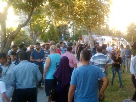 Polis avtomobili partladıldı -  12 polis yaralandı - FOTO