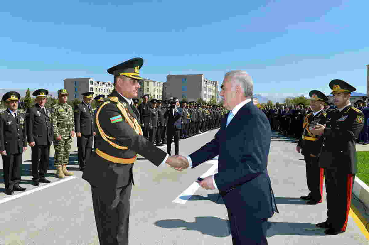 Naxçıvanda hərbi parad keçirilib - FOTOLAR