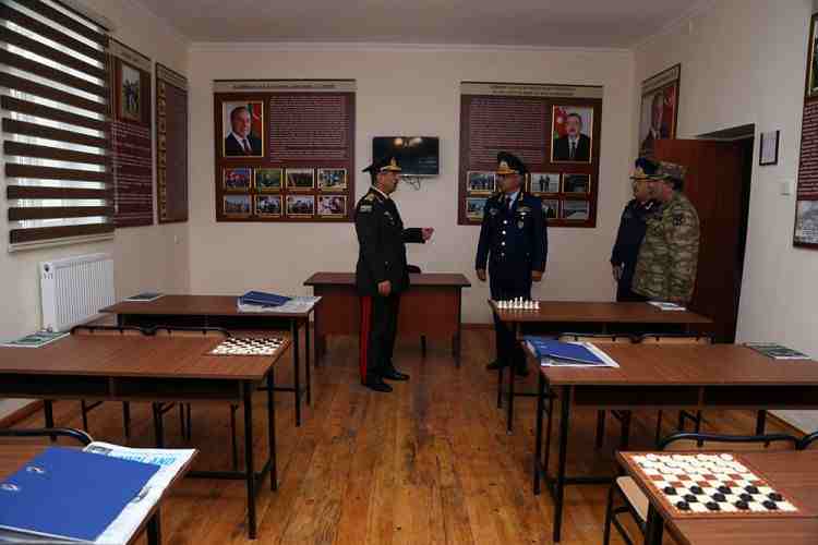 Zakir Həsənov zenit-raket sistemlərinin döyüş hazırlığını yoxladı - FOTOLAR