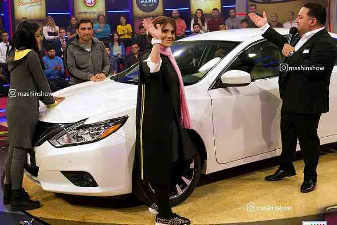 Maşın ətrafında GƏRGİN GECƏ â€“  Kim qalib olacaq? - FOTO