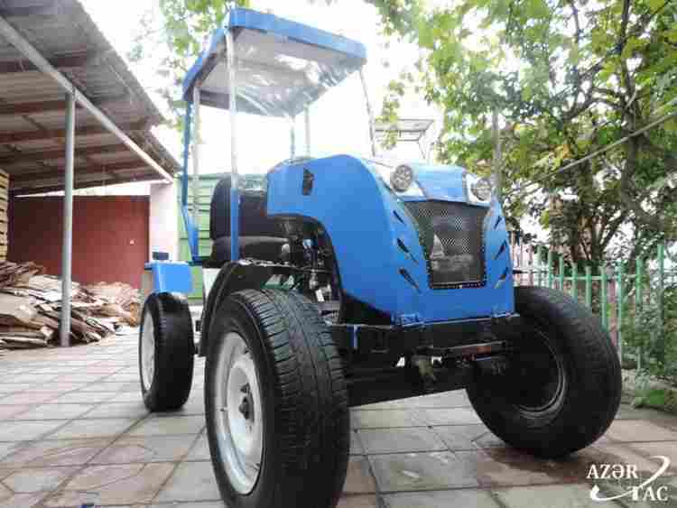 18 yaşlı gənc traktor düzəldib -  FOTOLAR