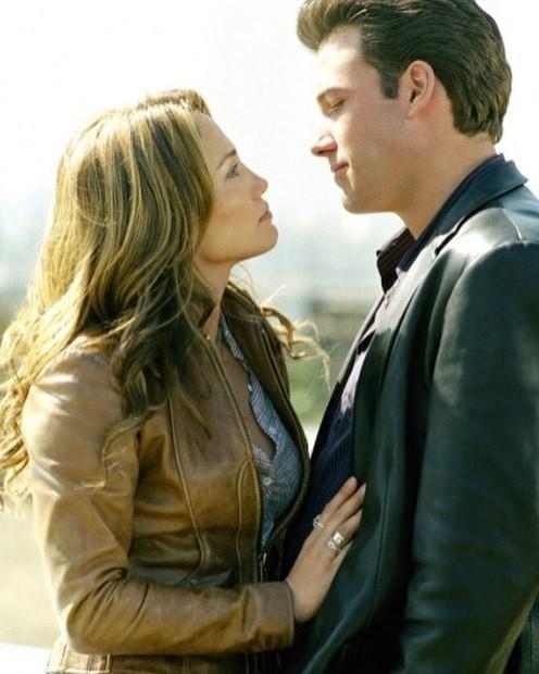 Məşhur müğənni ilk dəfə etiraf etdi:  Onu 2 il unuda bilmədim