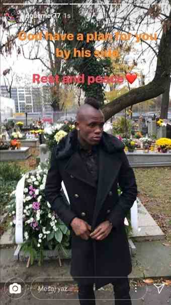 Qarabağın futbolçusu qızının məzarını ziyarət etdi -  FOTO 