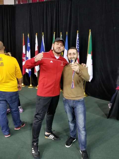 Xaricdə yaşayan daha bir idmançıdan medal sevinci  - FOTO