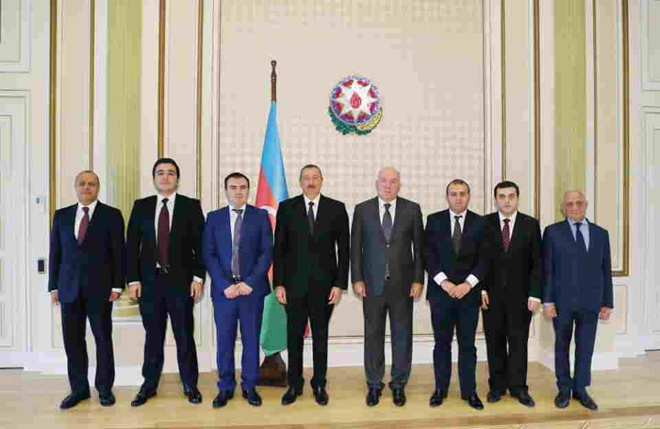 Prezident şahmatçıları qəbul etdi -   FOTOLAR