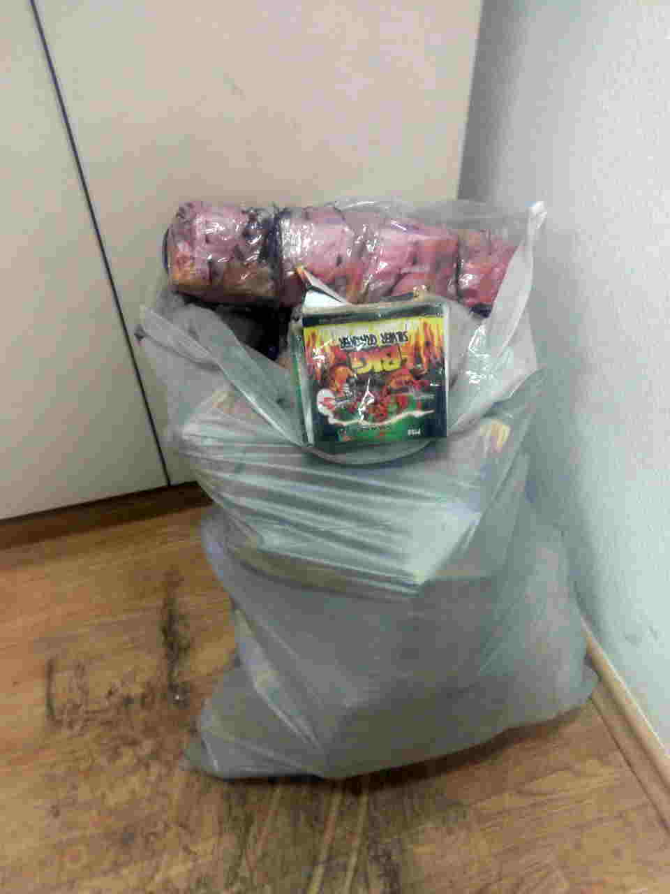 Gömrükçülər təkərin içindən görün nə çıxardı? -  FOTOLAR