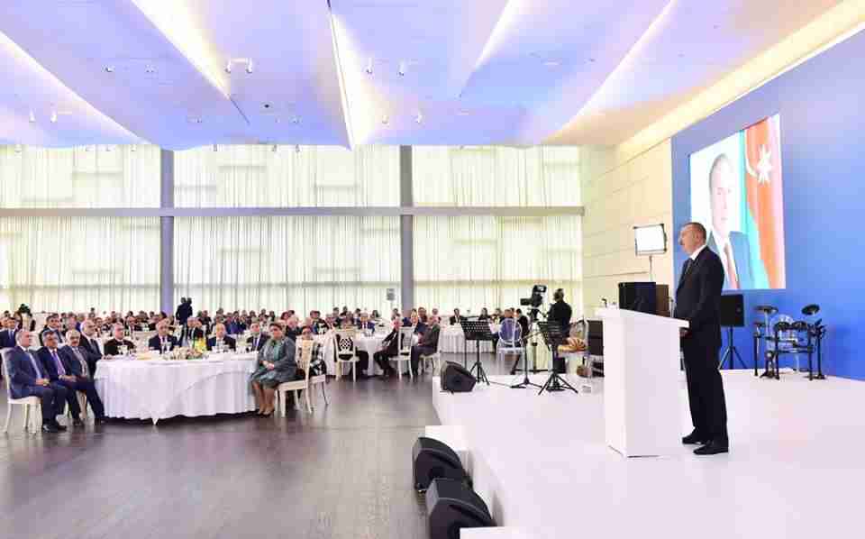 İlham Əliyev YAP-ın 25 illik yubleyində -  FOTOLAR-YENİLƏNİB