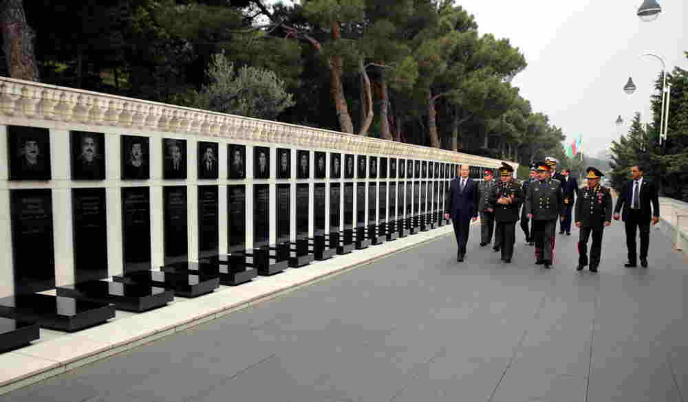 Azərbaycan ilə Özbəkistan arasında ikitərəfli hərbi əməkdaşlıq planı imzalanıb   - VİDEO-FOTO