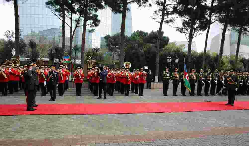 Azərbaycan ilə Özbəkistan arasında ikitərəfli hərbi əməkdaşlıq planı imzalanıb   - VİDEO-FOTO