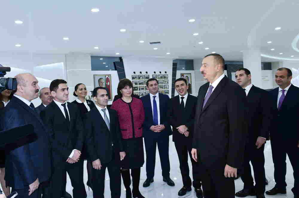 Hər gün olmasa da, həftədə üç dəfə idmanla məşğul olun -  Prezidentdən TÖVSİYƏ (FOTOLAR)