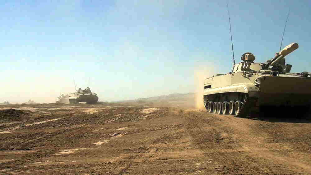 Cəbhədə döyüş atışları yerinə yetirildi -   FOTOLAR