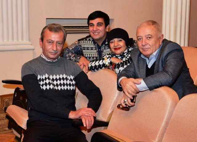 Bu dəfə Zəng Ülviyyə Həsənqızı üçün çaldı  - FOTOLAR