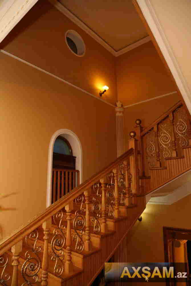 Könül Kərimovanın dördmərtəbəli villası  - FOTOLAR