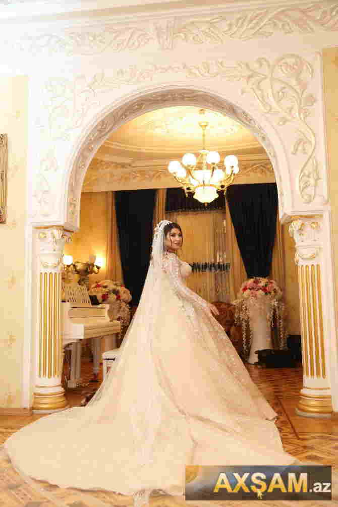 Könül Kərimovanın dördmərtəbəli villası  - FOTOLAR